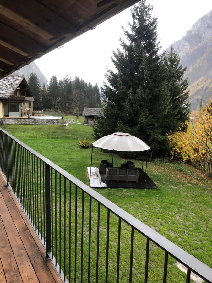 Appartamenti Vista Monte Bianco Courmayeur-Entreves Ngoại thất bức ảnh